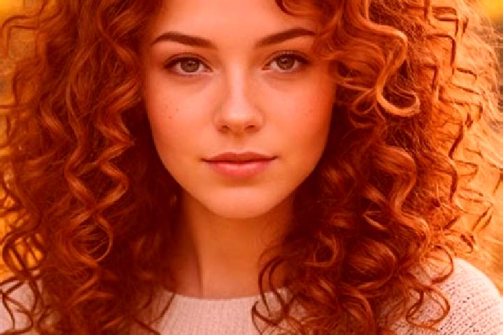 Chloe, 21, a auburn blue-eyed slavic companion based in Halle. Offering Girlfriend Experience, CIM, Tantra, Prostate Massage. Available for incall and outcal...