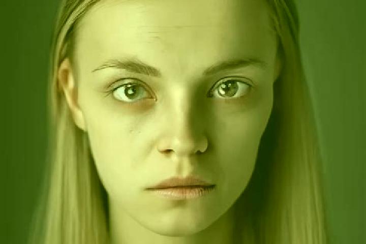 Chloe, 21, a black dark-eyed slavic companion based in West Lafayette. Offering OWO, A-Level, CIM. Available for incall and outcall, day and evening dates.