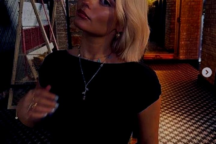 Chloe, 21, a blonde amber-eyed asian companion based in Fort Gibson. Offering Deep French Kissing, Domination, Striptease, GFE. Available for incall and outc...