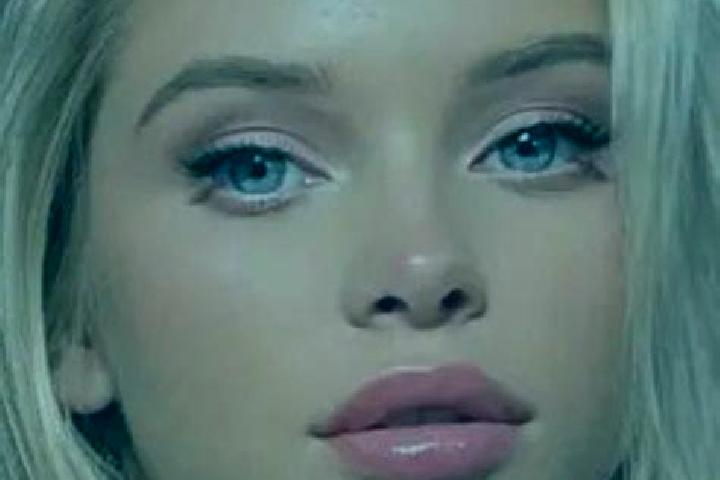 Chloe, 21, a blonde blue-eyed caribbean companion based in Tiztoutine. Offering Tantra, Deep French Kissing, CIM, Party Girl. Available for incall and outcal...