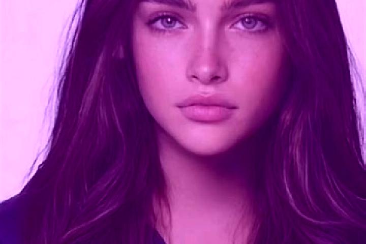 Chloe, 21, a brunette blue-eyed middle eastern companion based in Robecq. Offering Fetish, 69, CIM, Striptease, Deep French Kissing. Available for incall and...