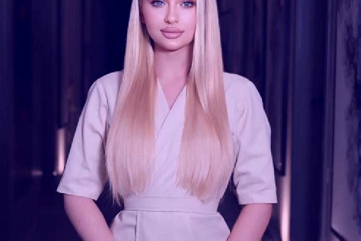 Chloe, 21, a dark blonde dark-eyed caribbean companion based in Zhoutou. Offering BDSM, Tantra, Erotic Massage. Available for incall and outcall, day and eve...