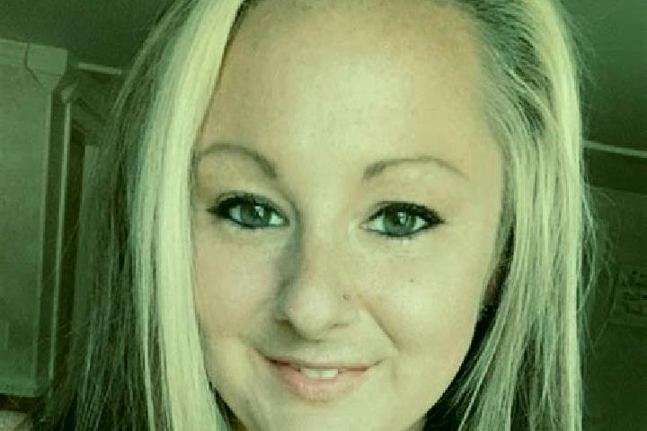 Chloe, 21 — Escort in Byers, United States