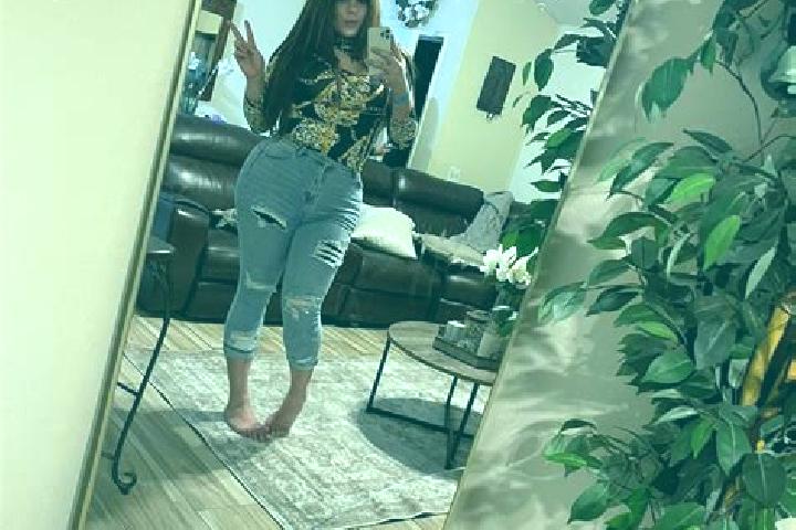 Chloe, 21 — Escort in College Park, China