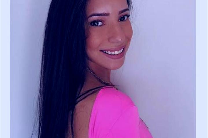 Chloe, 21 — Escort in Nova Andradina, Brazil