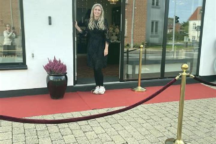 Chloe, 21 — Escort in Ringe, Denmark