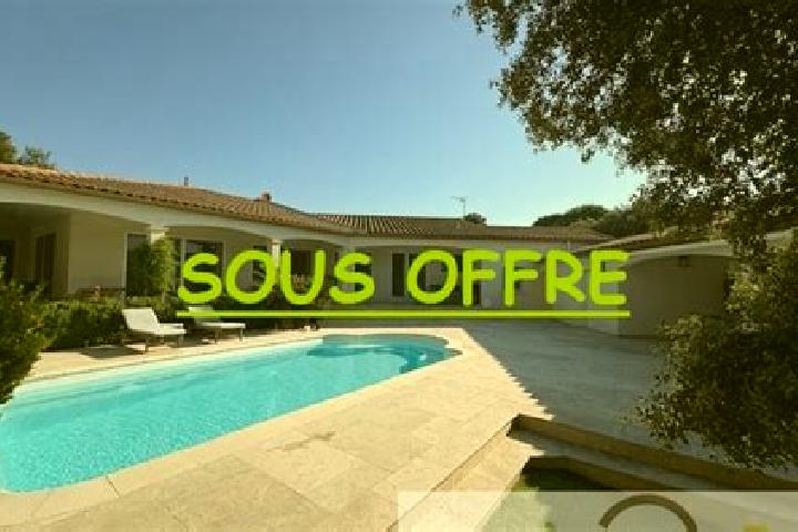 Chloe, 21 — Escort in Sussargues, France