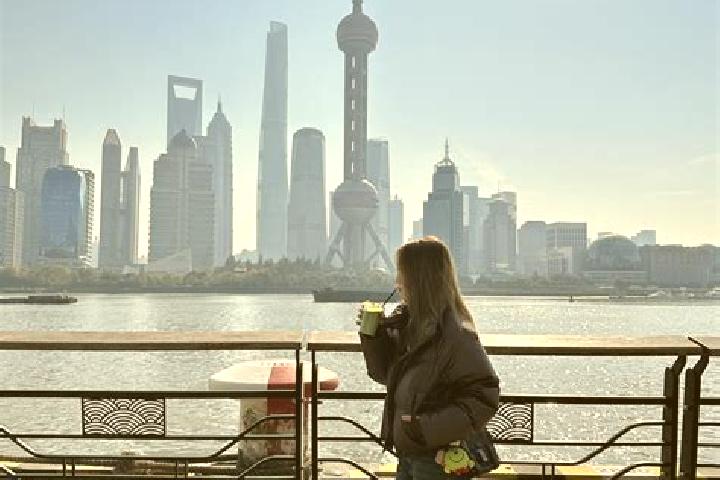 Chloe, 21 — Escort in Yu hu Bay, China