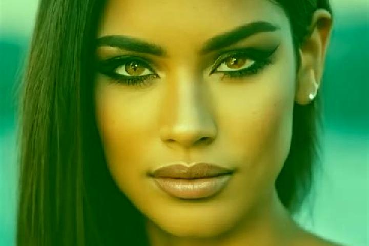 Chloe, 22, a black green-eyed latina companion based in Nuevo Aquismon. Offering BDSM, 69, Girlfriend Experience, Tantra, Party Girl. Available for incall an...