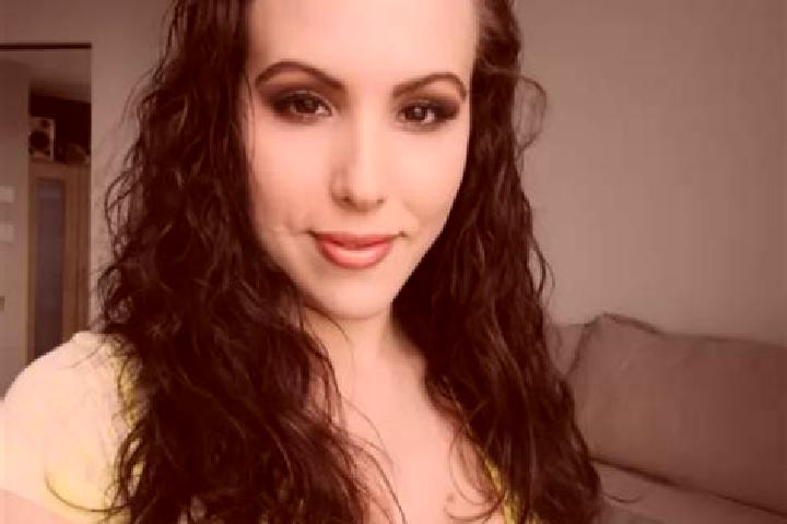 Chloe, 22, a black grey-eyed asian companion based in Ransbach-Baumbach. Offering 69, Fetish, Roleplay. Available for incall and outcall, day and evening dates.
