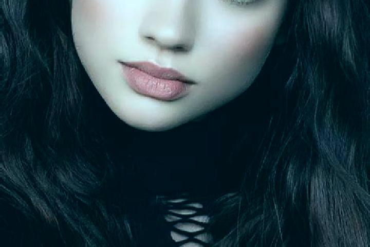 Chloe, 22, a brunette dark-eyed middle eastern companion based in Pueuensi. Offering Erotic Massage, GFE, Girlfriend Experience, Travel Companion, A-Level. A...