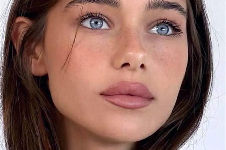 Chloe, 22, a brunette grey-eyed slavic companion based in Seabrook Farms. Offering 69, Tantra. Available for incall and outcall, day and evening dates.