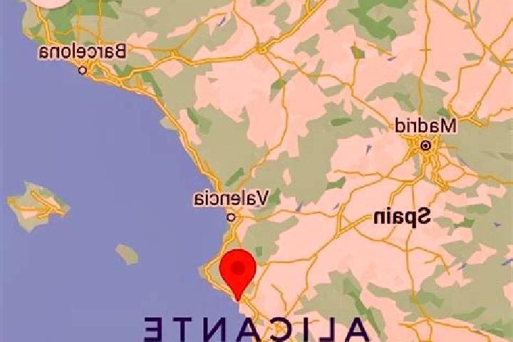 Chloe, 22 — Escort in Albatera, Spain