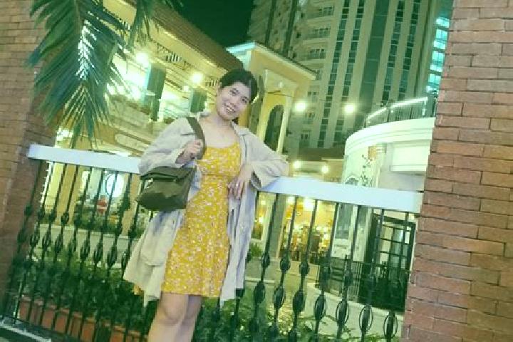 Chloe, 22 — Escort in Basak, Philippines