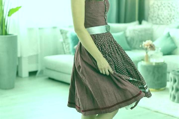 Chloe, 22 — Escort in Diekholzen, Germany