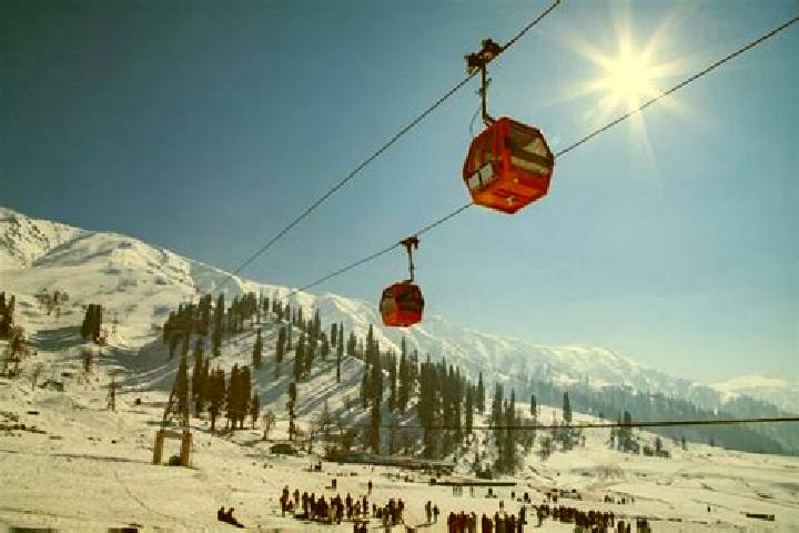 Chloe, 22 — Escort in Gulmarg, India