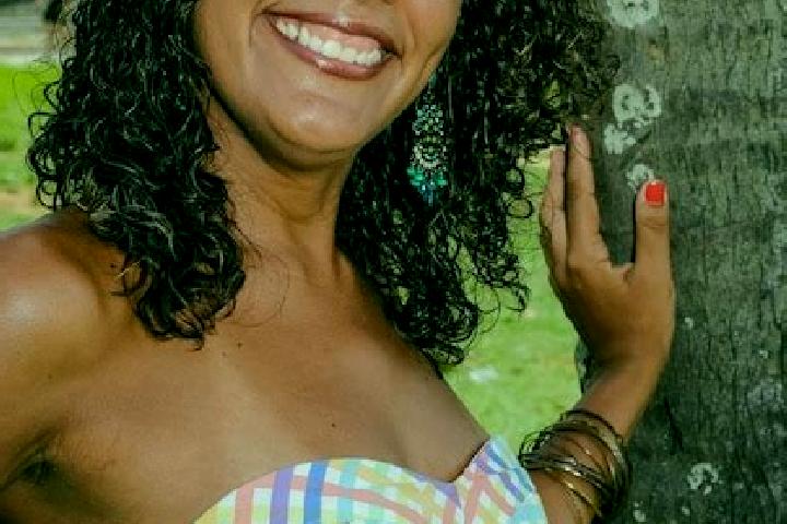 Chloe, 22 — Escort in Lapao, Brazil