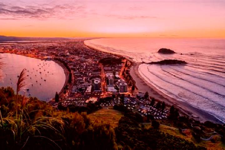 Chloe, 22 — Escort in Mount Maunganui, New Zealand