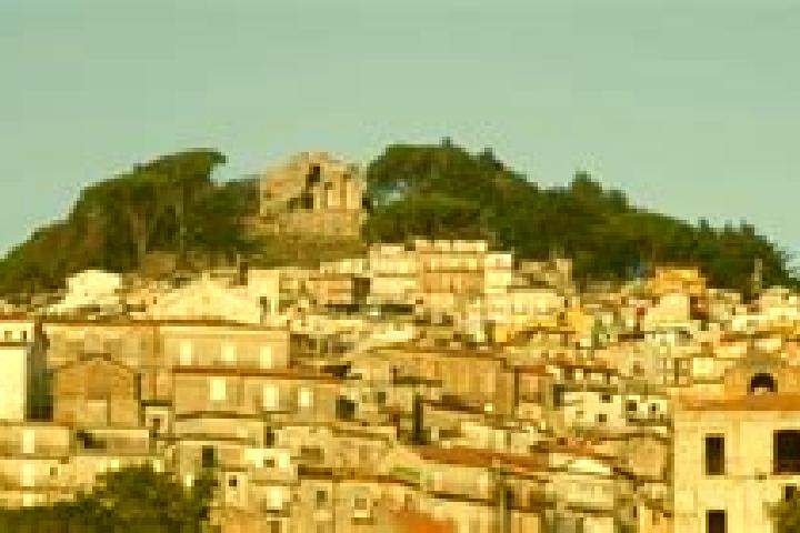 Chloe, 22 — Escort in San Giorgio Morgeto, Italy