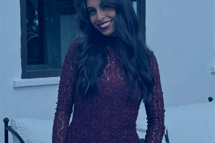 Chloe, 22 — Escort in Santa Maria Sola, Mexico