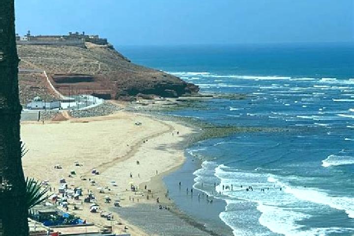 Chloe, 22 — Escort in Sidi Taibi, Morocco