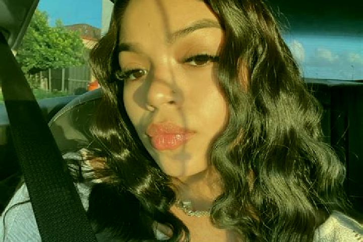 Chloe, 23, a auburn brown-eyed latina companion based in West Brattleboro. Offering Roleplay, OWO, Duos. Available for incall and outcall, overnight bookings...