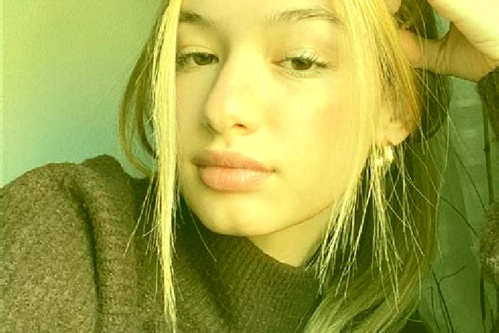 Chloe, 23, a blonde brown-eyed ebony companion based in Todtmoos. Offering Erotic Massage, Striptease, Deep French Kissing. Available for incall and outcall,...