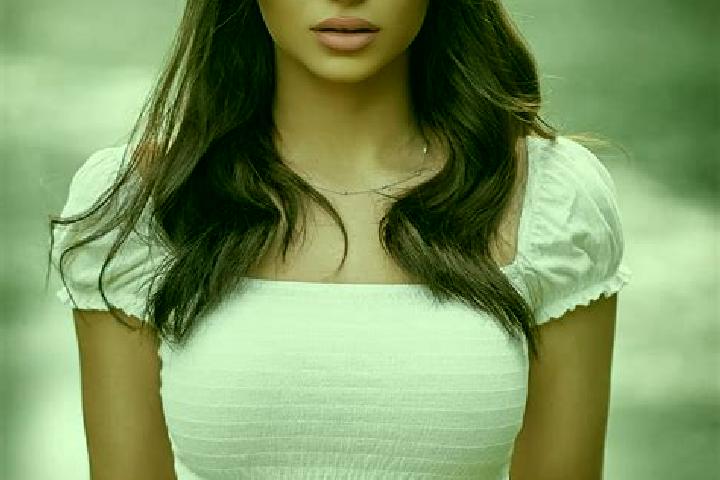 Chloe, 23, a brunette brown-eyed mediterranean companion based in Pleasant Hill. Offering Couples, Striptease, BDSM, Party Girl. Available for incall and out...
