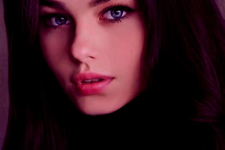 Chloe, 23, a chestnut dark-eyed slavic companion based in Krong Kmar. Offering Tantra, A-Level, Domination, Erotic Massage. Available for incall and outcall,...
