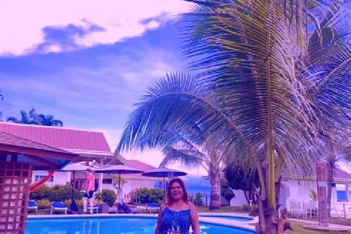Chloe, 23 — Escort in Ilihan, Philippines
