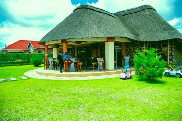 Chloe, 23 — Escort in Kiboga, Uganda