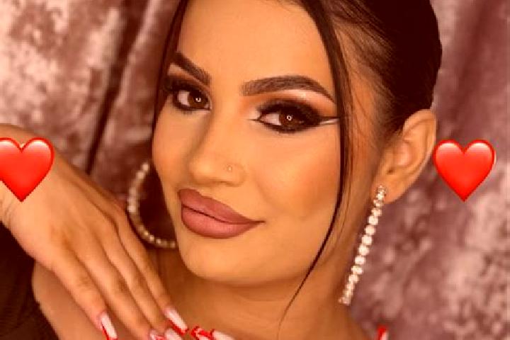 Chloe, 23 — Escort in Piteasca, Romania