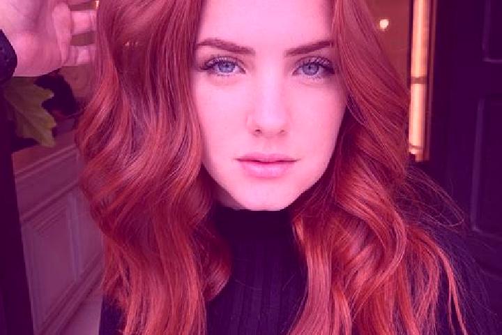 Chloe, 24, a auburn grey-eyed middle eastern companion based in Sellicks Beach. Offering Dinner Date, Domination, 69, OWO, A-Level. Available for incall and ...