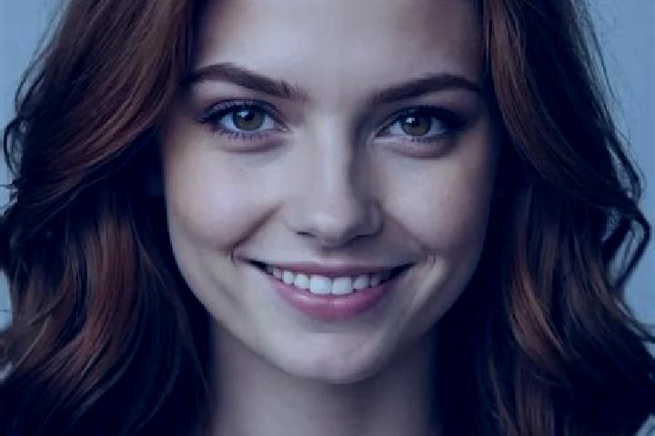 Chloe, 24, a auburn hazel-eyed european companion based in Palari. Offering Girlfriend Experience, Fetish, Striptease. Available for incall and outcall, day ...