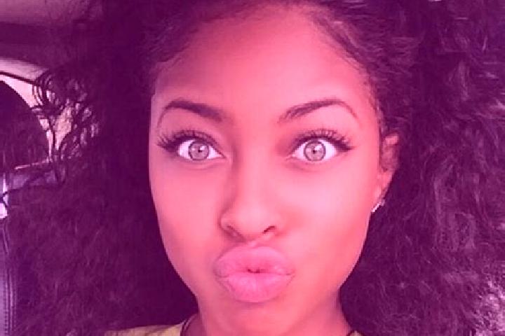 Chloe, 24, a black green-eyed ebony companion based in Fraccionamiento del Parque Residencial. Offering 69, Overnight, Tantra, Deep French Kissing. Available...