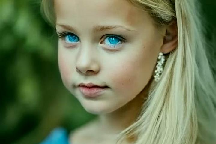 Chloe, 24, a blonde blue-eyed mixed companion based in Sankt Katharein an der Laming. Offering Party Girl, Striptease, Girlfriend Experience, Travel Companio...