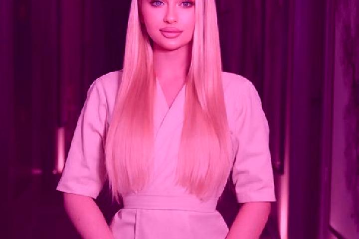 Chloe, 24, a blonde dark-eyed european companion based in Belleville-sur-Mer. Offering BDSM, Tantra, Erotic Massage. Available for incall and outcall, day an...