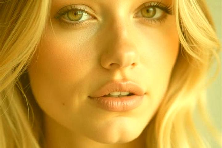 Chloe, 24, a blonde hazel-eyed mediterranean companion based in Aversa. Offering Overnight, Travel Companion, BDSM. Available for incall and outcall, overnig...
