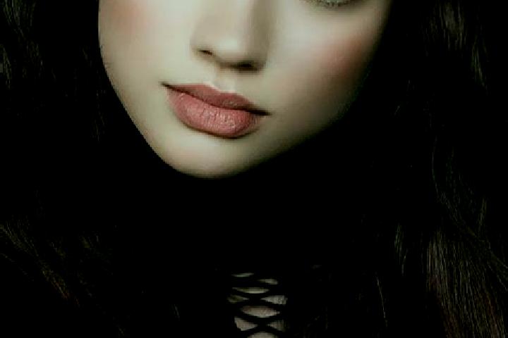 Chloe, 24, a brunette dark-eyed mixed companion based in Palo Bendito. Offering CIM, Roleplay, Dinner Date, OWO, GFE. Available for incall and outcall, overn...