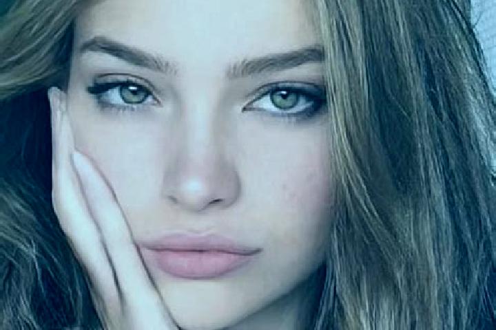 Chloe, 24, a dark blonde hazel-eyed caucasian companion based in Topolovka. Offering Tantra, Dinner Date, Girlfriend Experience, Travel Companion. Available ...