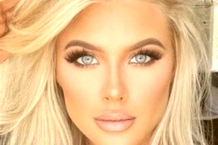 Chloe, 24, a platinum blonde hazel-eyed middle eastern companion based in Lungesti. Offering Erotic Massage, Tantra, Roleplay, Overnight. Available for incal...