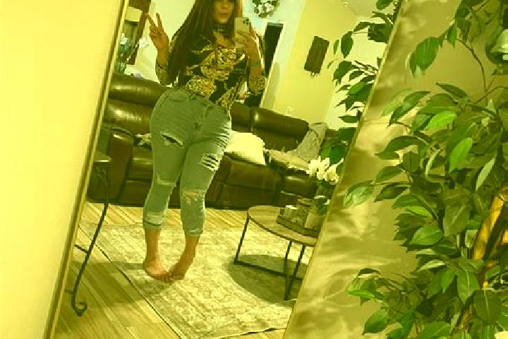 Chloe, 24 — Escort in Far Hills, United States