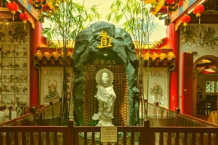 Chloe, 24 — Escort in Guanyin, China