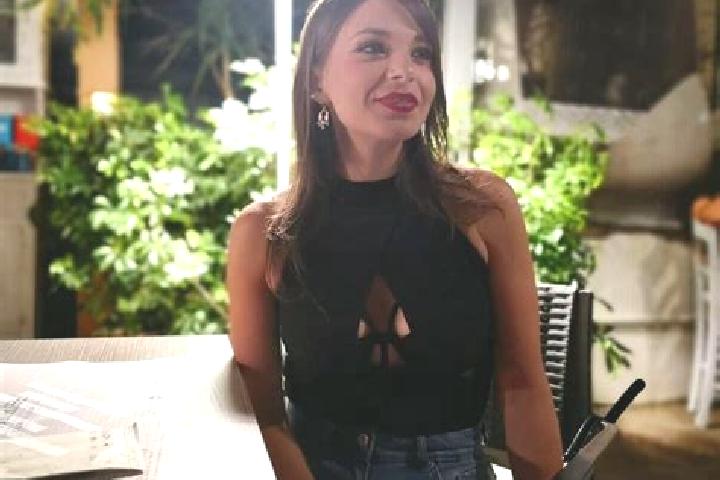 Chloe, 24 — Escort in San Cosmo Albanese, Italy