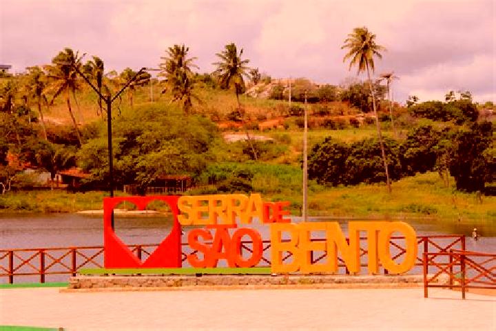 Chloe, 24 — Escort in Serra de Sao Bento, Brazil