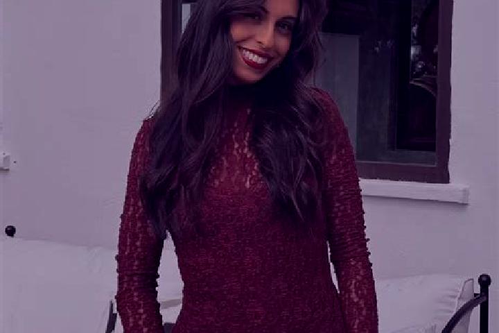 Chloe, 24 — Escort in Villarejo, Spain
