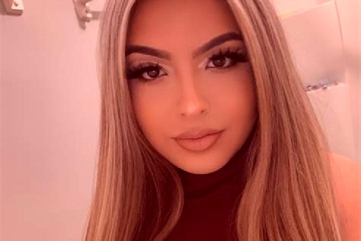 Chloe, 25, a blonde amber-eyed latina companion based in Vagaholmen. Offering Dinner Date, Overnight, Fetish. Available for incall and outcall, overnight boo...