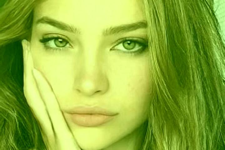 Chloe, 25, a blonde brown-eyed mixed companion based in Glen Innes. Offering Fetish, 69. Available for incall and outcall, overnight bookings available.