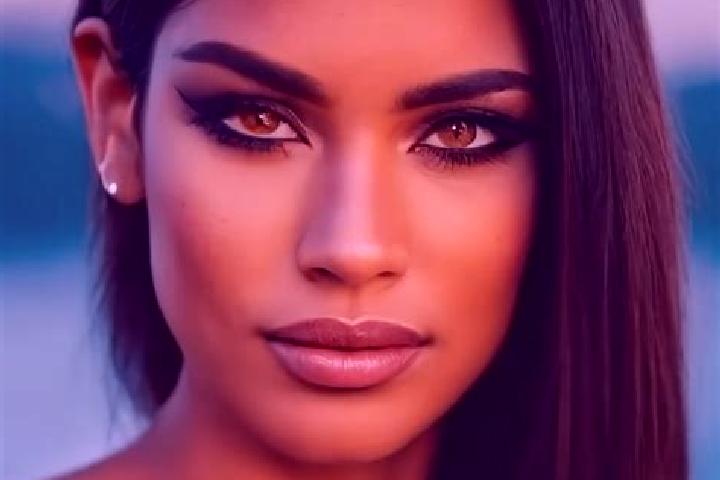 Chloe, 25, a dark blonde dark-eyed latina companion based in Cuinzier. Offering Massage, Domination, CIM, Overnight. Available for incall and outcall, day an...