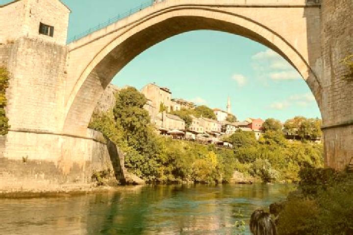 Chloe, 25 — Escort in Ilijas, Bosnia and Herzegovina
